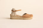 Closed-toe wedge sandal B01 - Camel