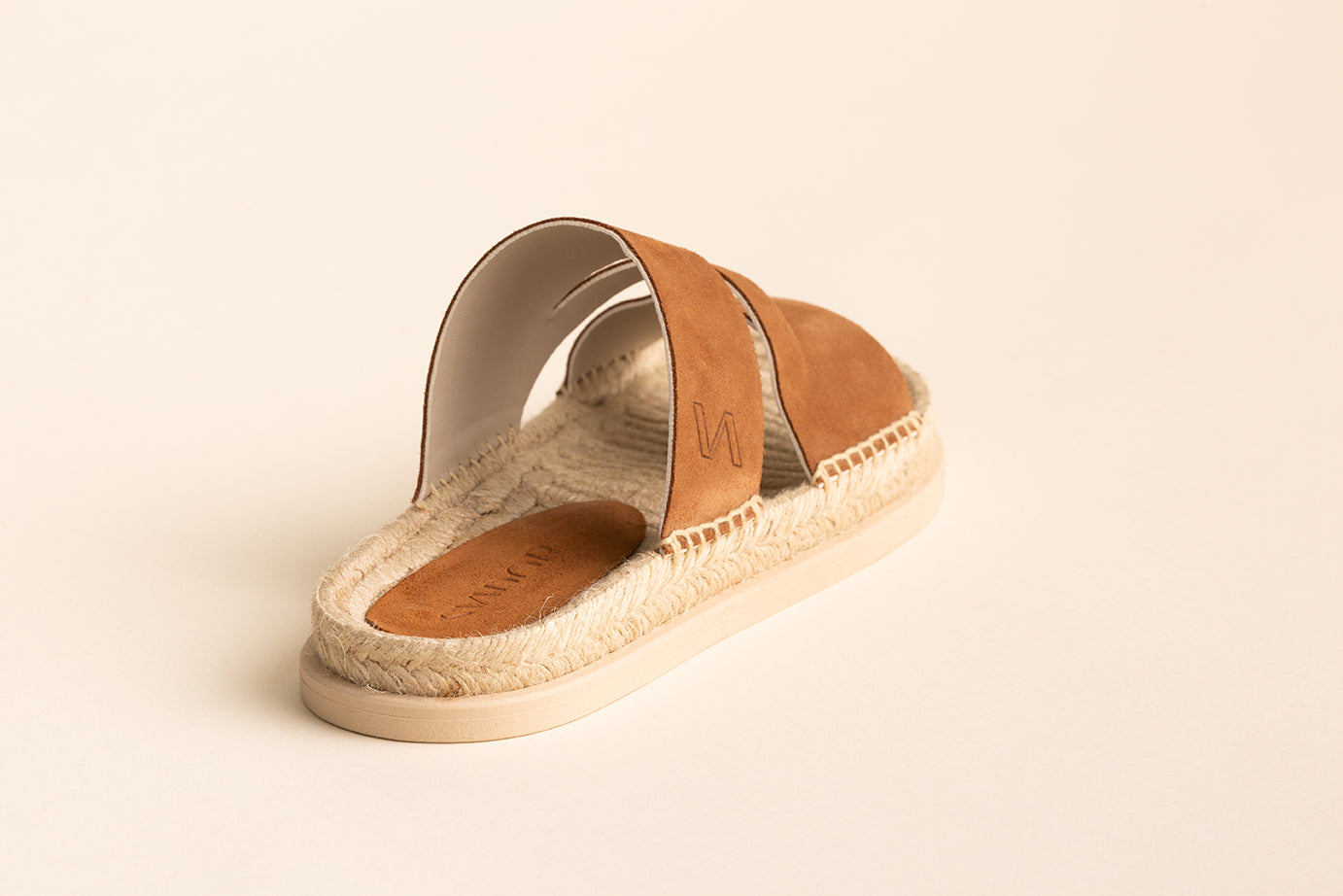 Sandalia plana G01 - Camel