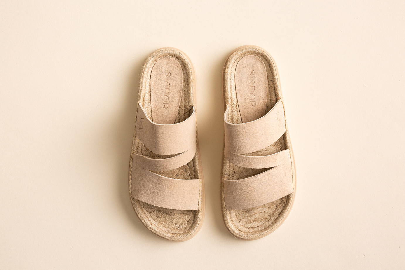 Sandalia plana G01 - Beige